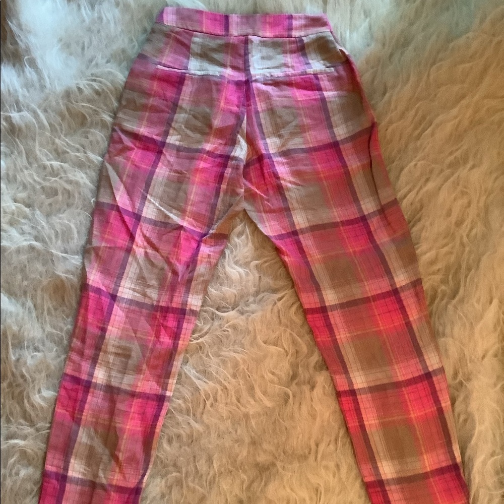 Pendleton Linen Set - Picture 9 of 14